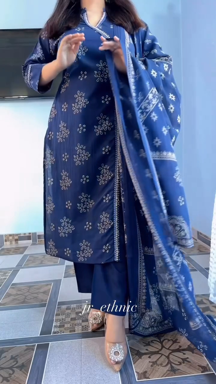 রেডিমেড সুতি থ্রি পিস 🌼 - Image 3