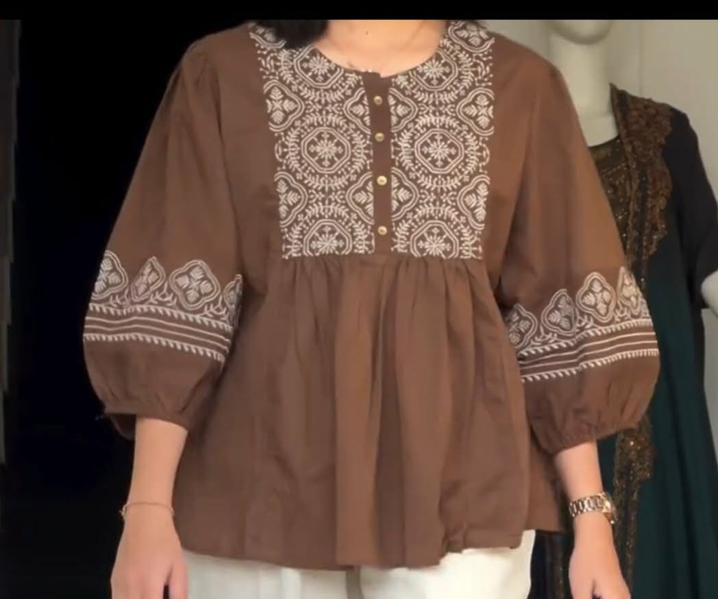 শুধু টপ্স - Image 1