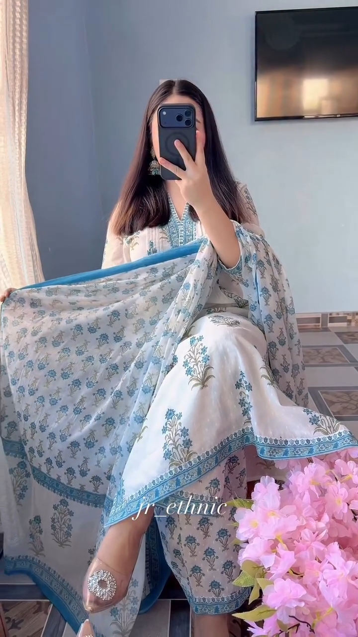 রেডিমেড সুতি থ্রি পিস 🌼 - Image 1
