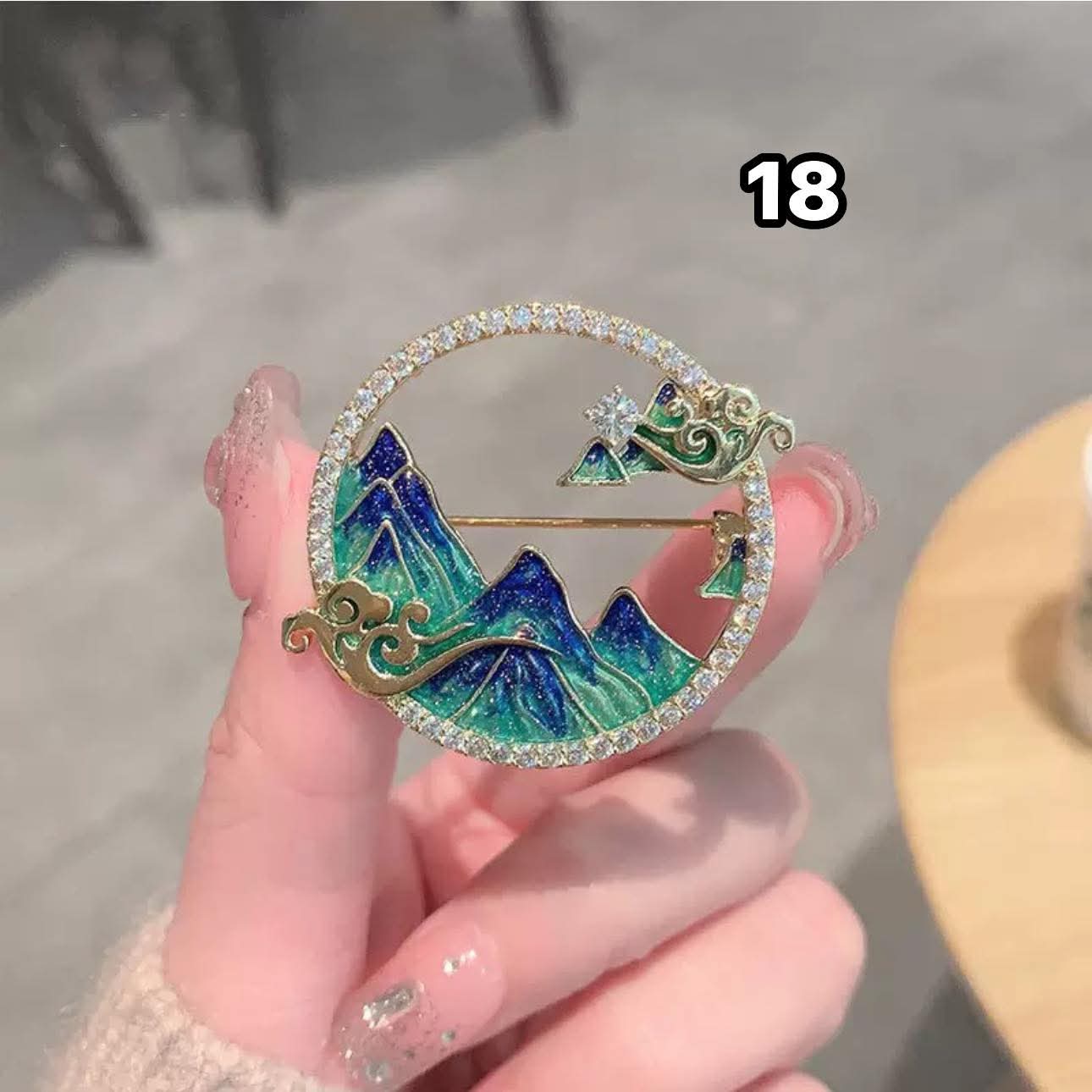 Premium quality Brooch_img_3