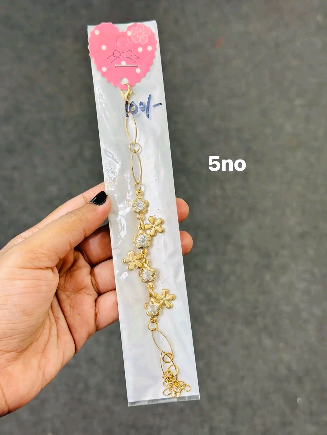 bracelet