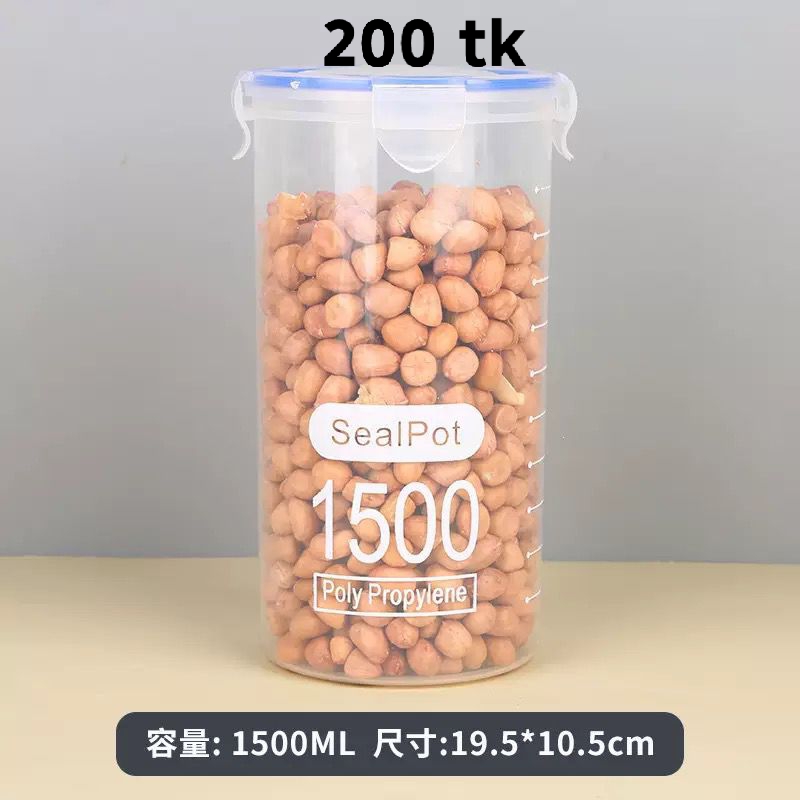 Dry food container