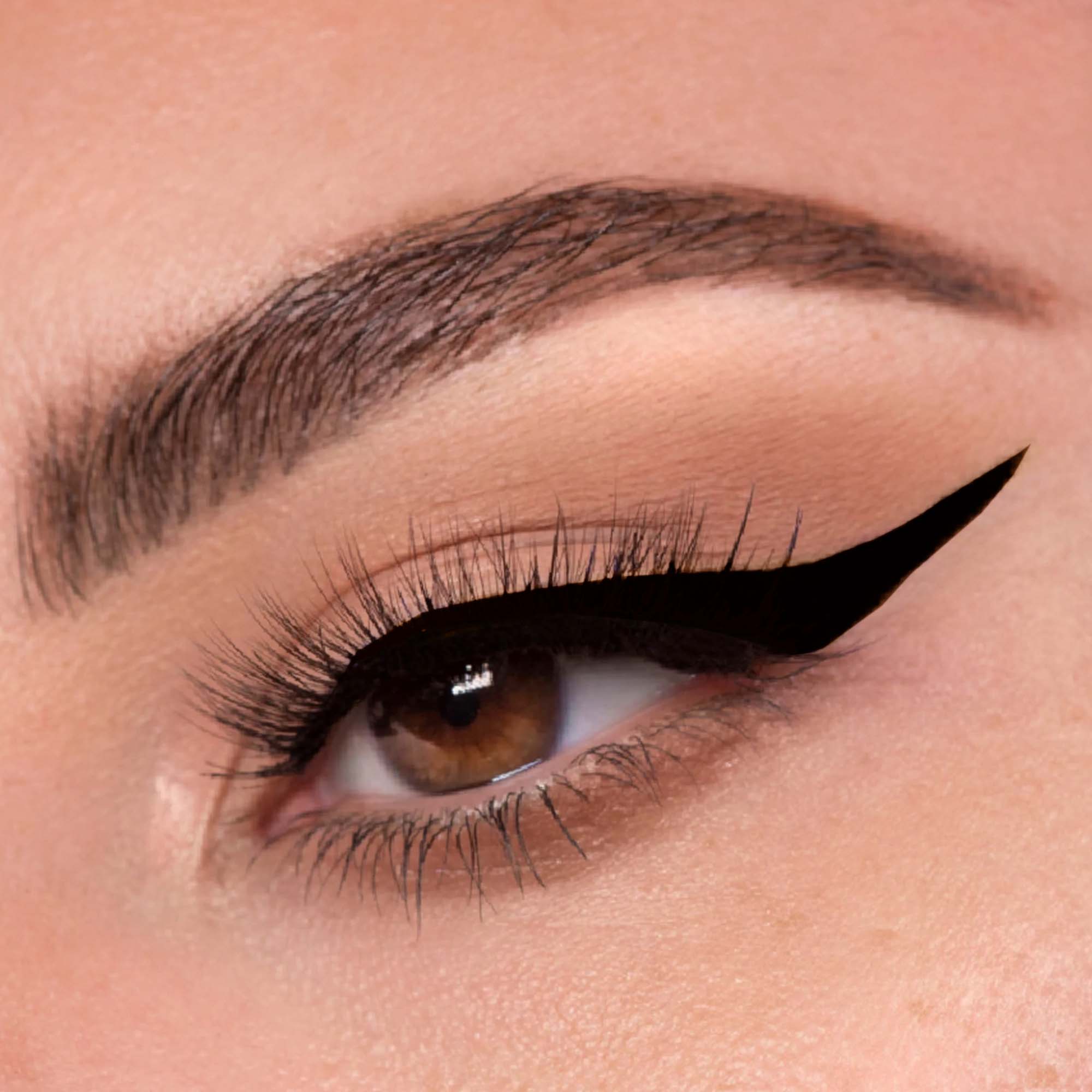 The Balm Schwing Liquid Eyeliner_img_1
