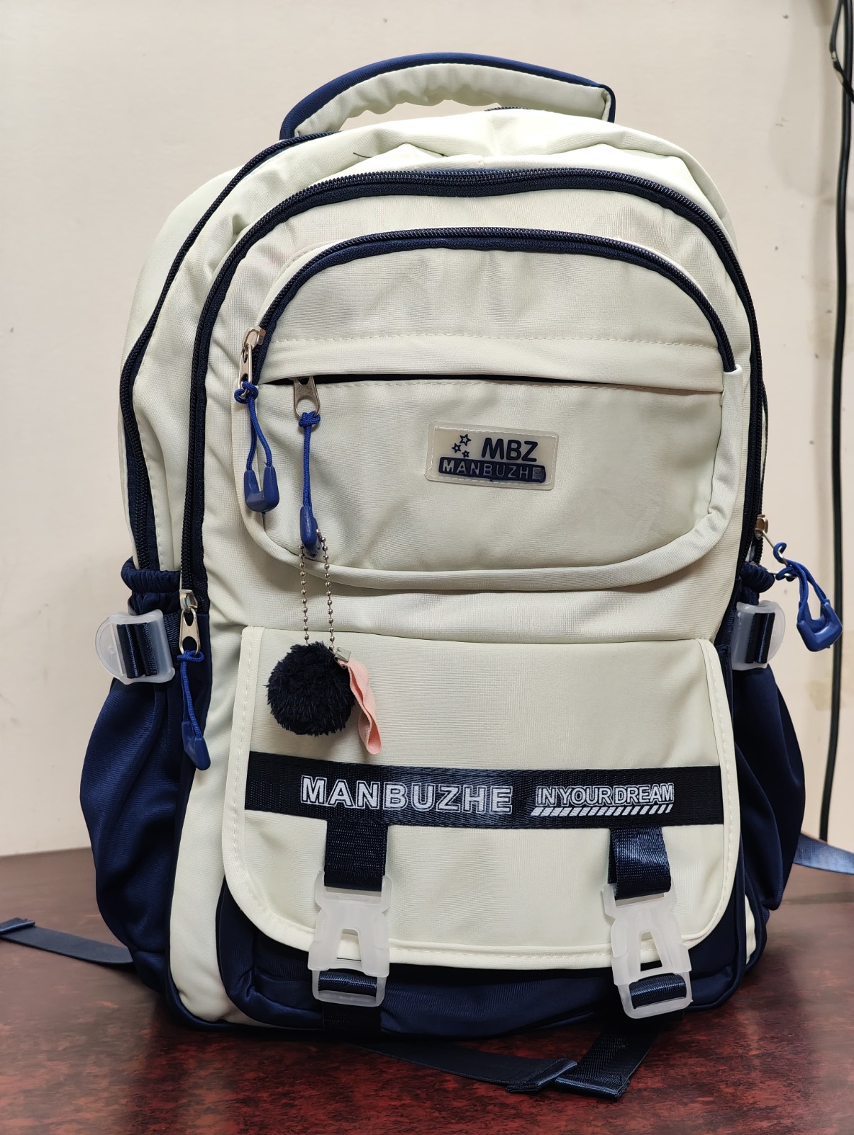 School Bag Light Weight Black_img_2