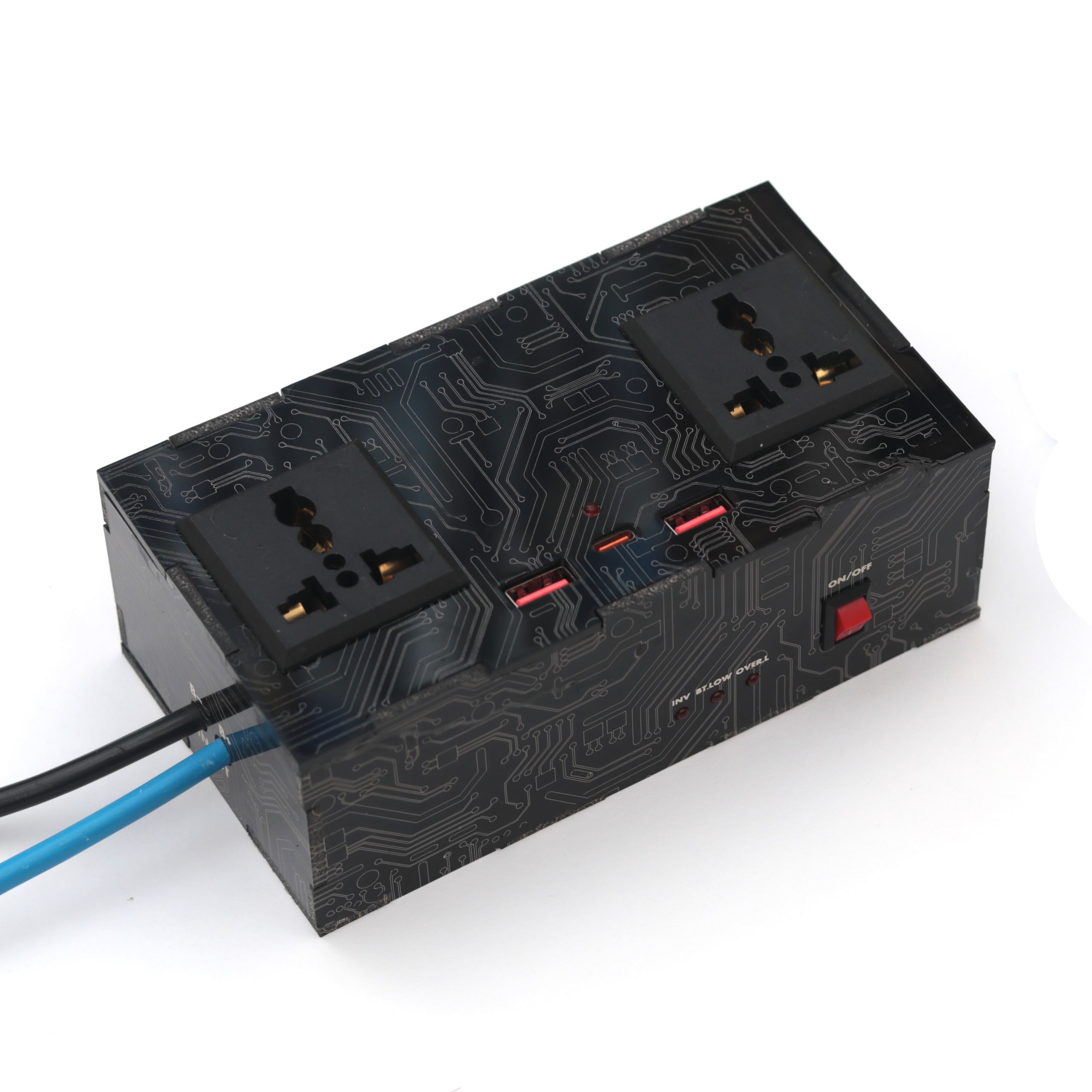 200W Smart Inverter With 22.5W USB And Type-C Phone Charging
