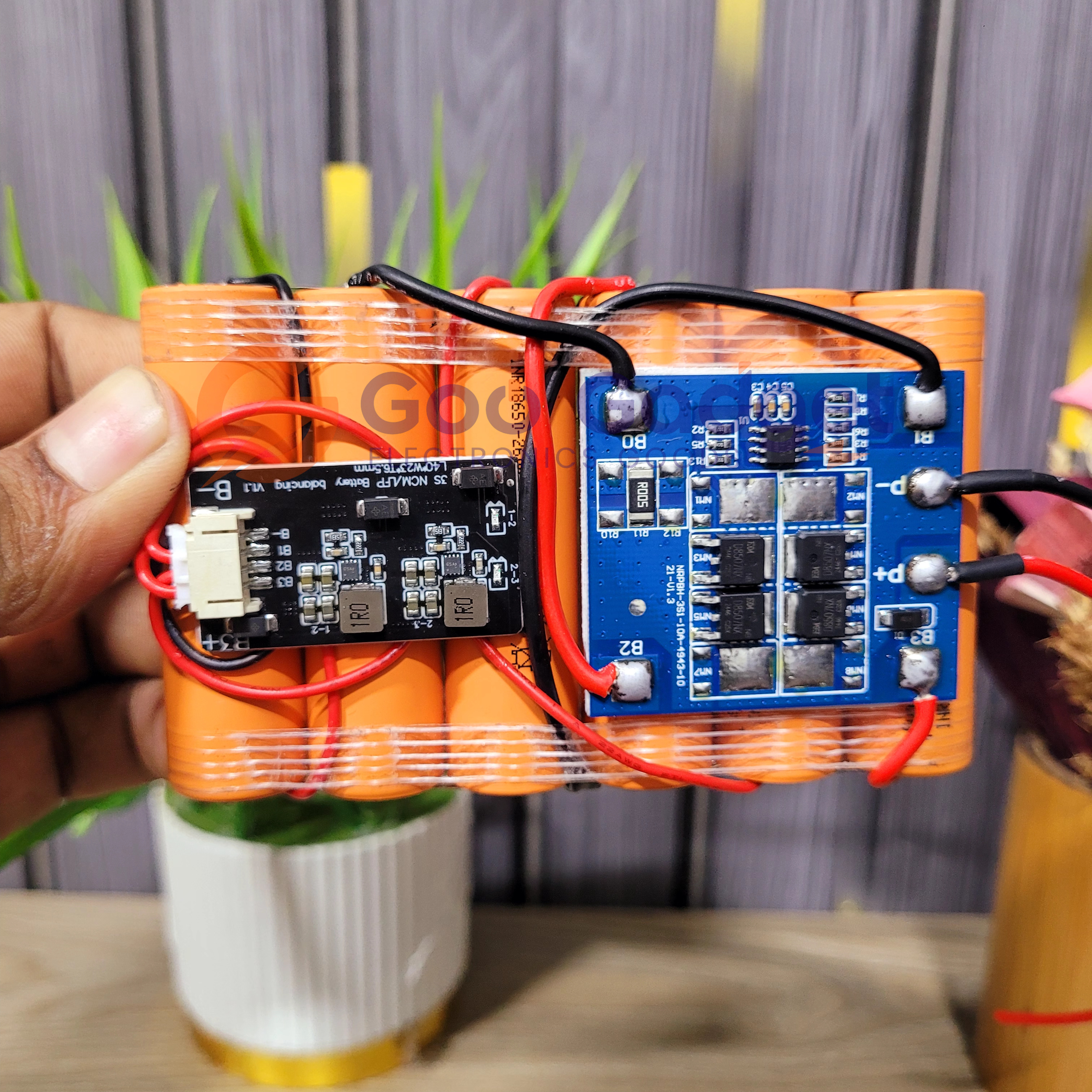 12V 5.2Ah Li-Ion Rechargeable Battery Pack with 12A BMS & 3S 1.2A Active Balancer
