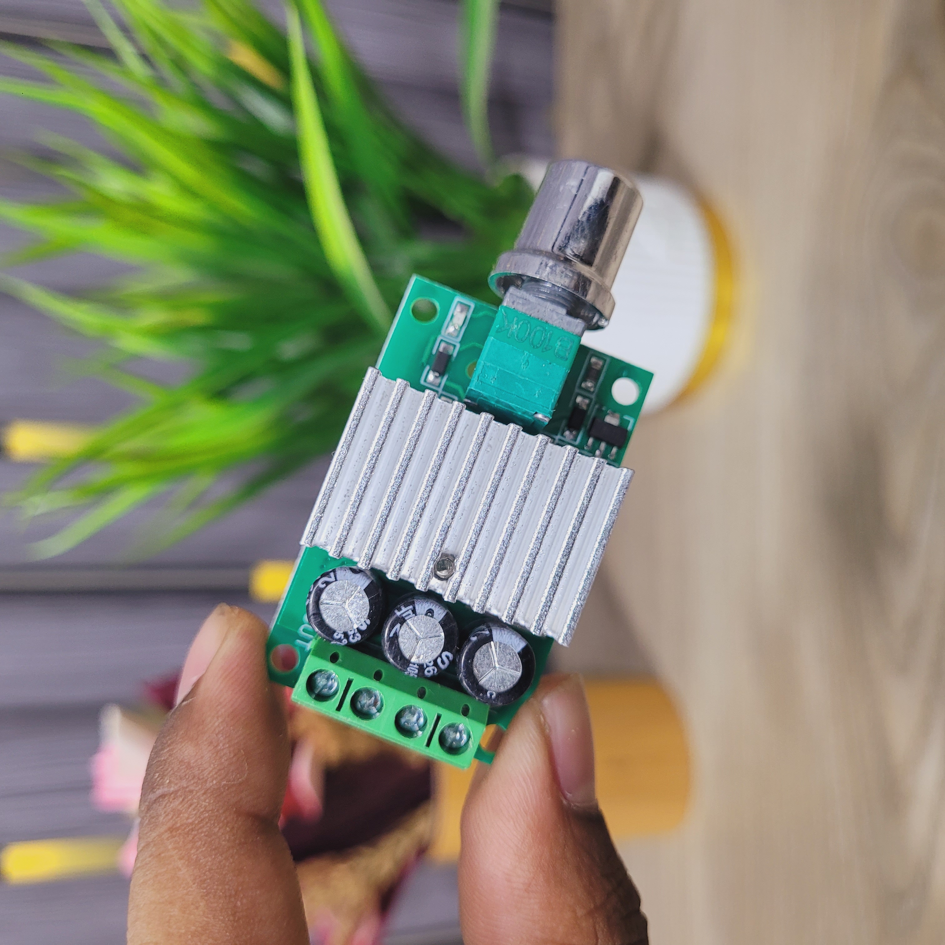 12V-30V 10A  DC PWM Motor Speed Controller Adjustable Speed Regulator Module_img_2