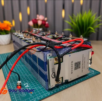 24V 100Ah LiFePO4 Battery Pack with JK 200A Smart BMS CATL Cells_img_0