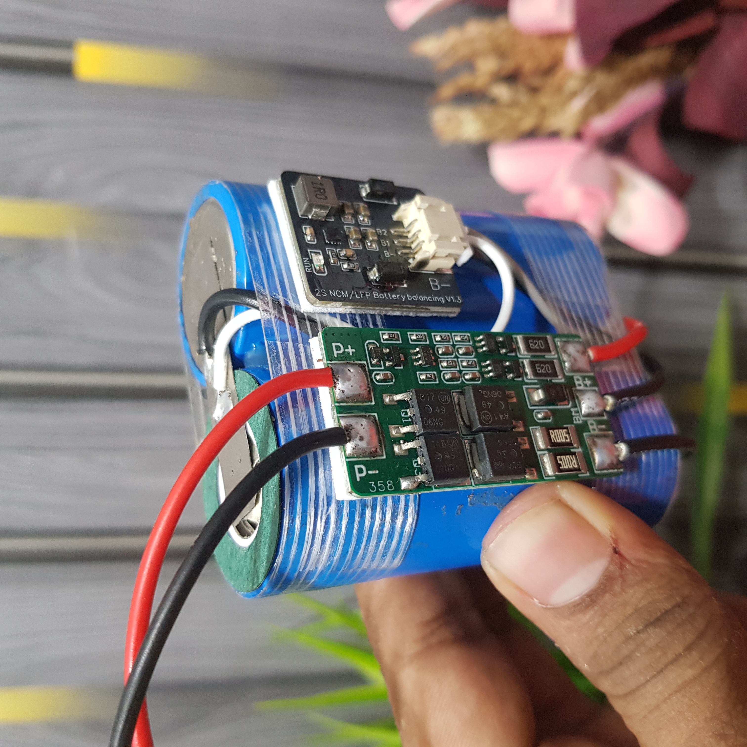 6V 5Ah LiFePO4 Battery Pack 32700 2S with 10A Balance BMS & 1.2A Active Balancer Recondition_img_1