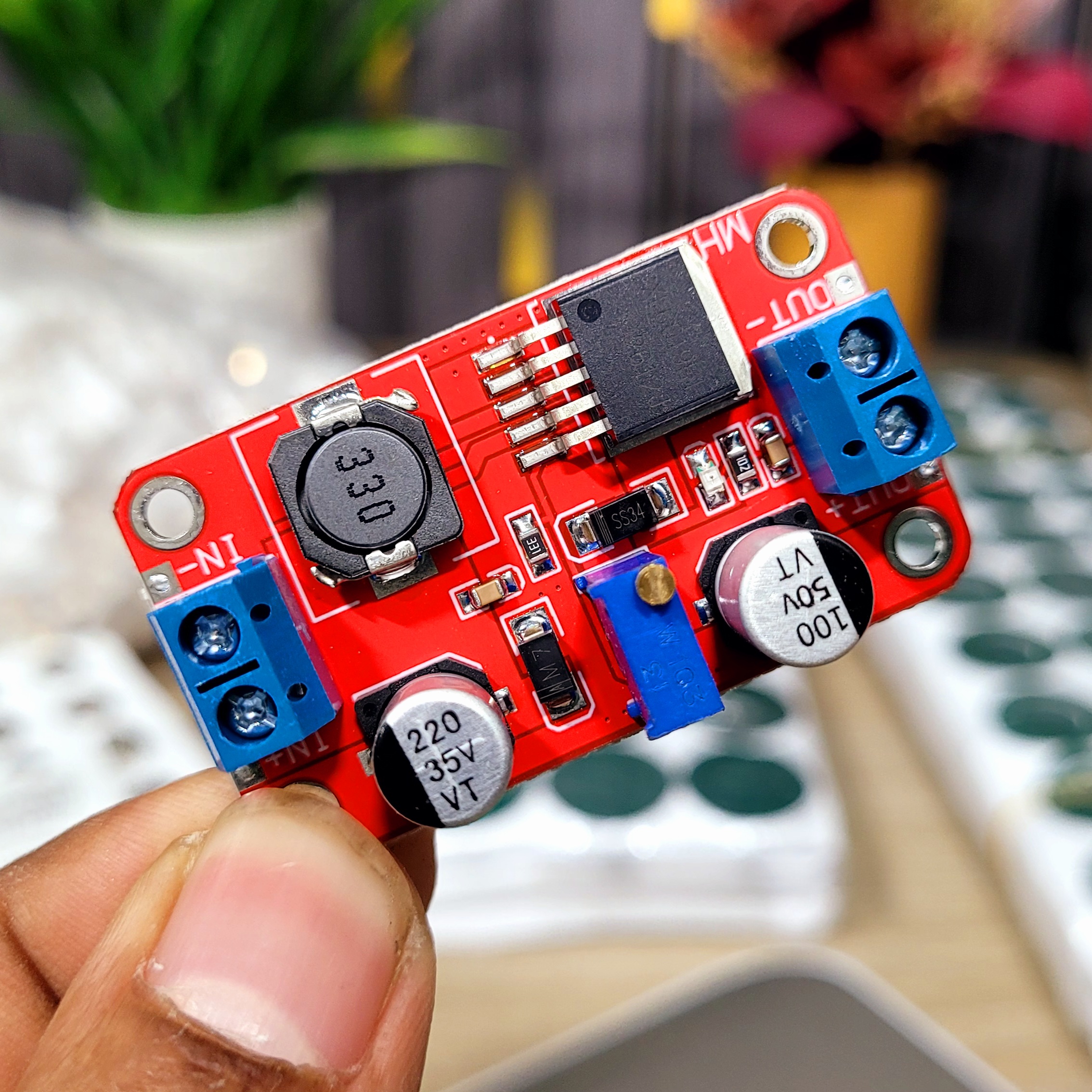 XL6019 5A High Power DC-DC Adjustable Boost Converter Module (Upgraded LM2577 / XL6009 Version)