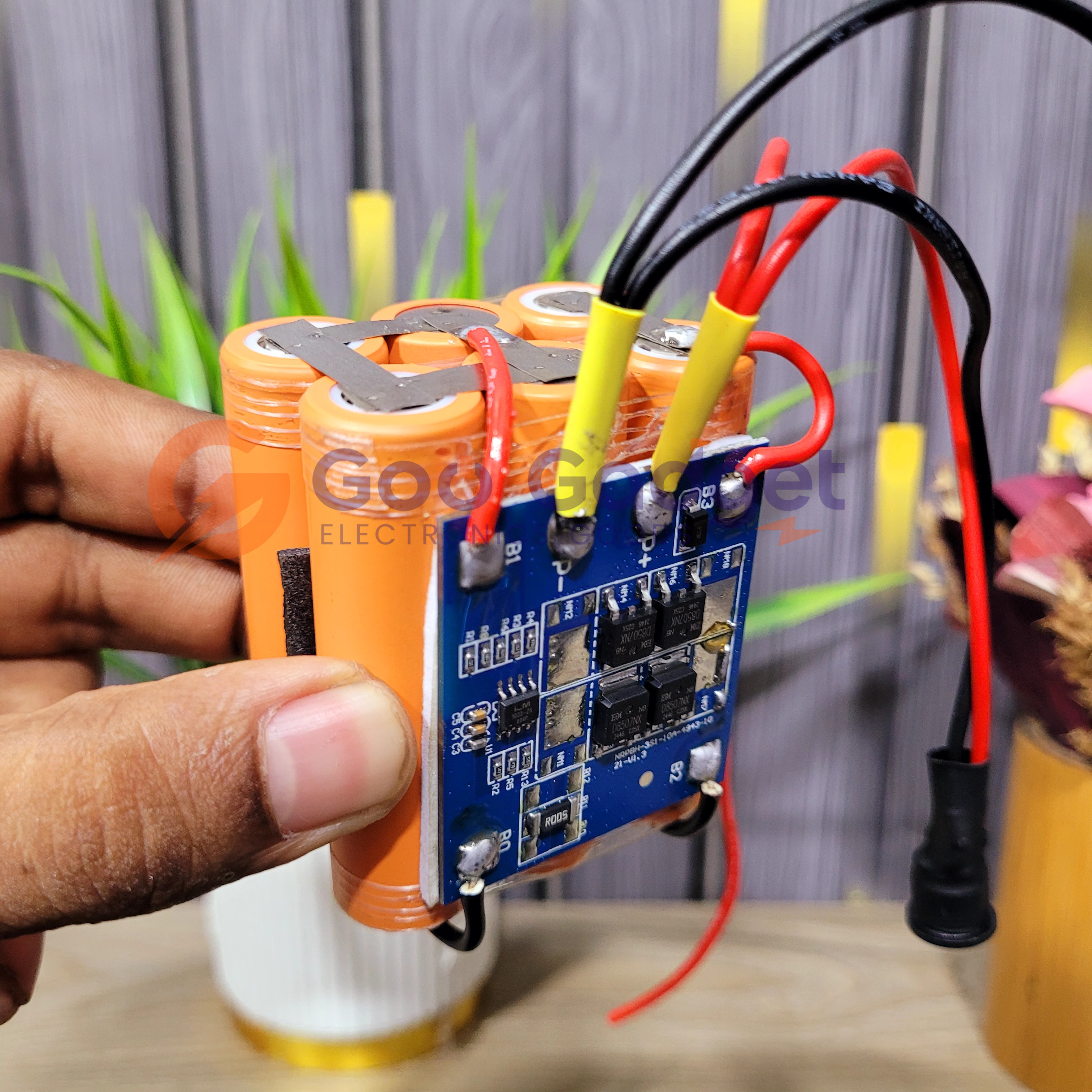 12V 5.2Ah Li-Ion Rechargeable Battery Pack For Rechargeable Fan