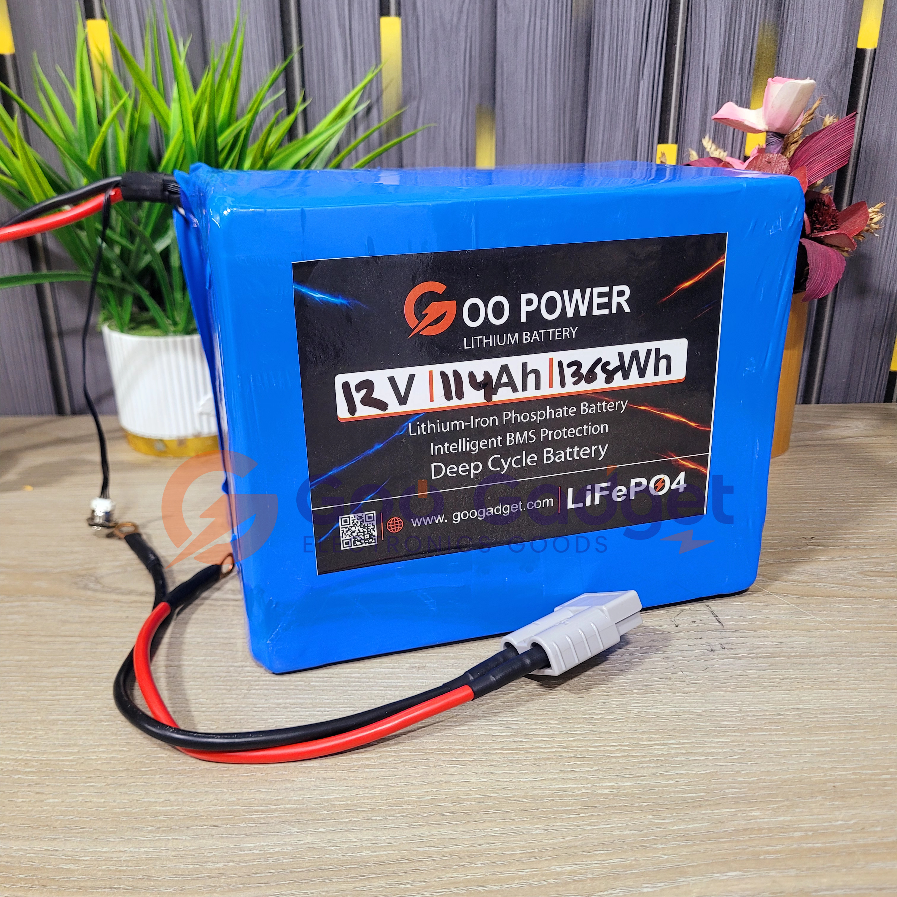 12V 114Ah LiFePO4 Rechargeable Battery Pack with JK 100A Smart BMS & 1A Active Balancer_img_1