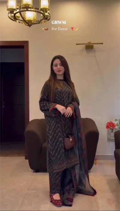 Royal Ethnic Printed Three Piece_img_5
