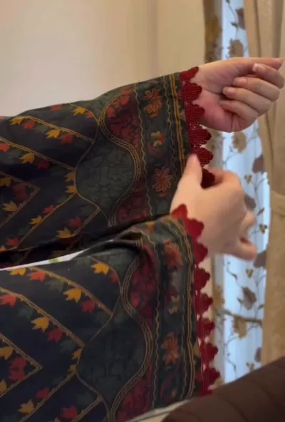 Royal Ethnic Printed Three Piece_img_4
