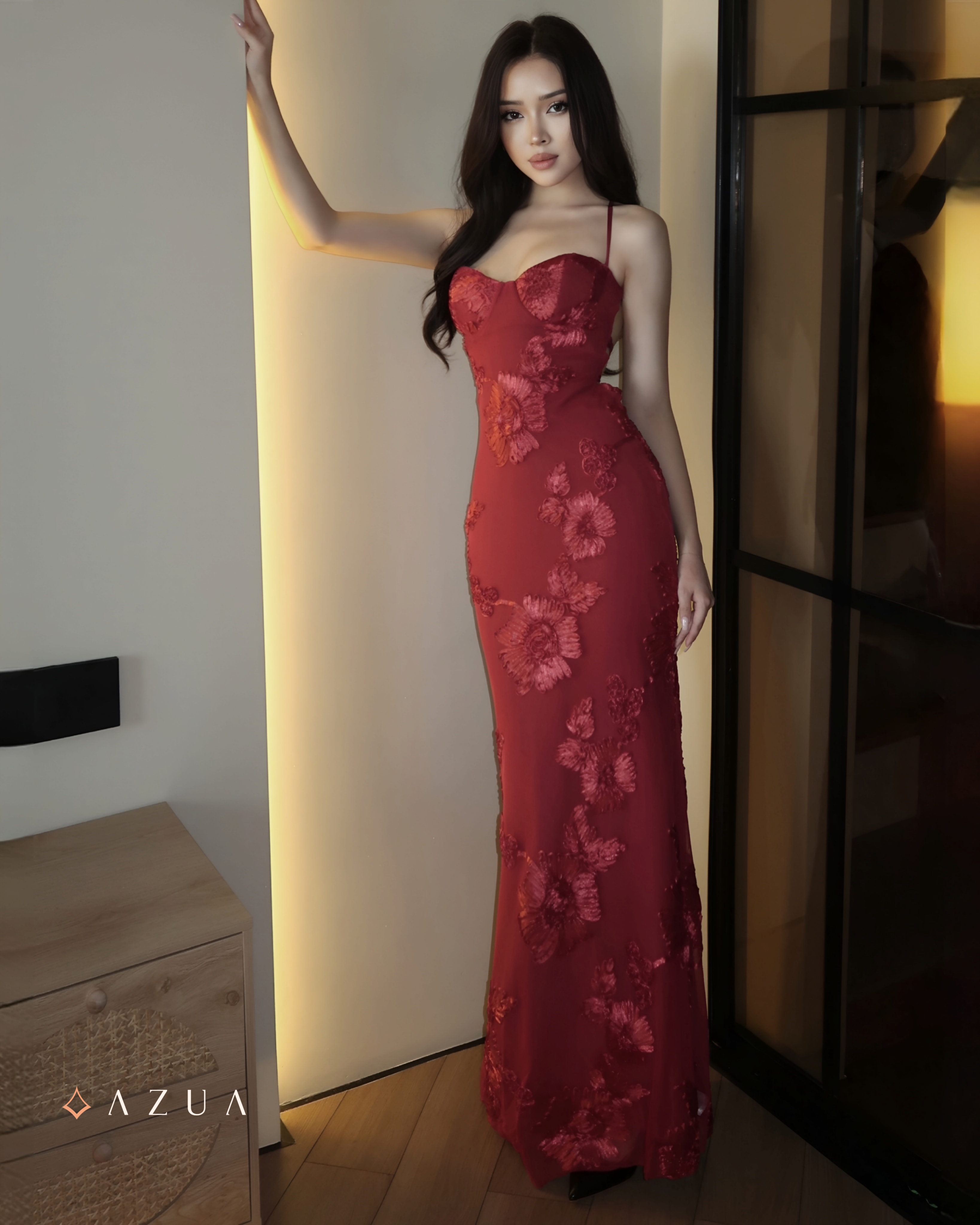 Floral Embroidered Party Gown_img_5