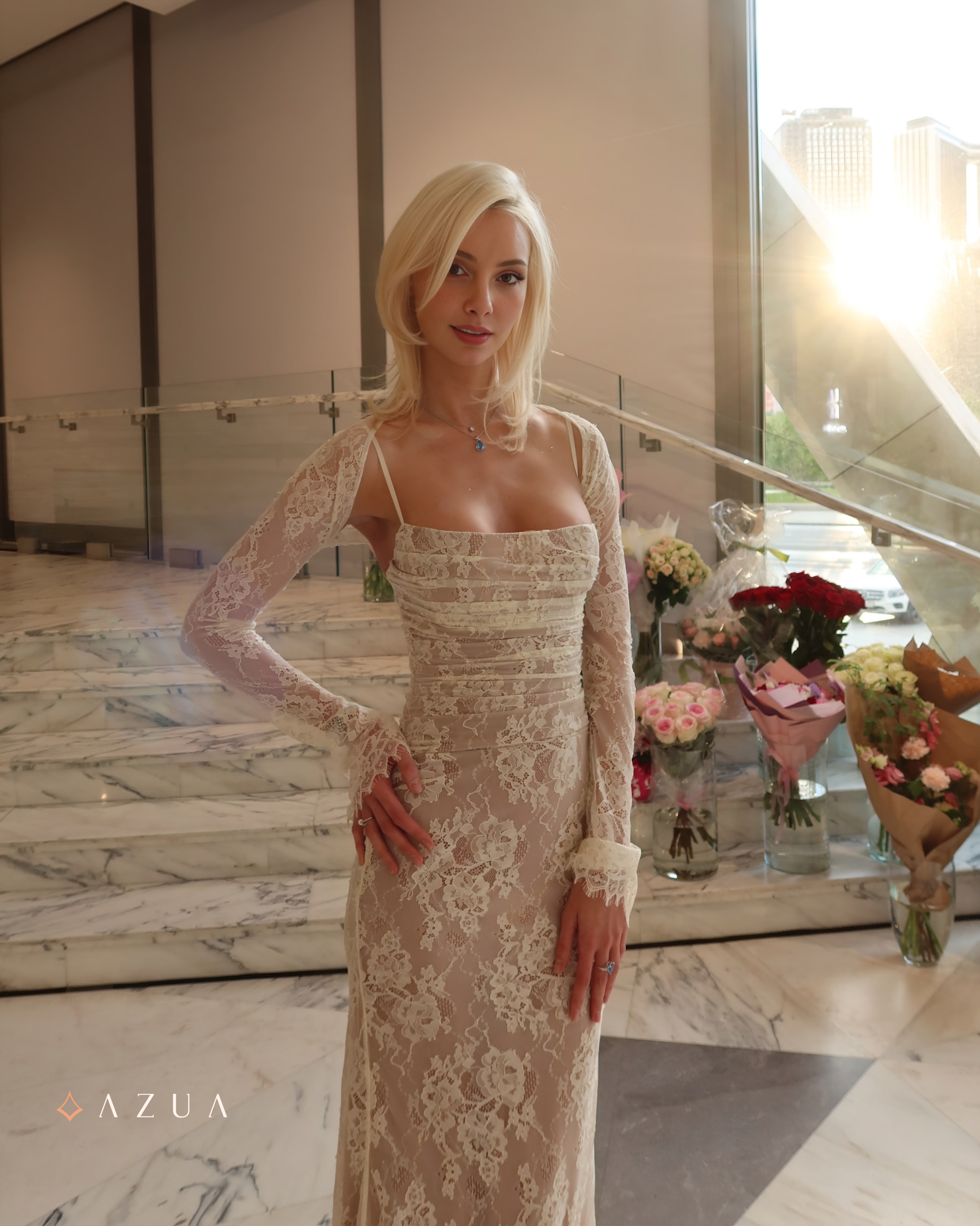 Vintage Cream Lace Maxi Dress_img_3