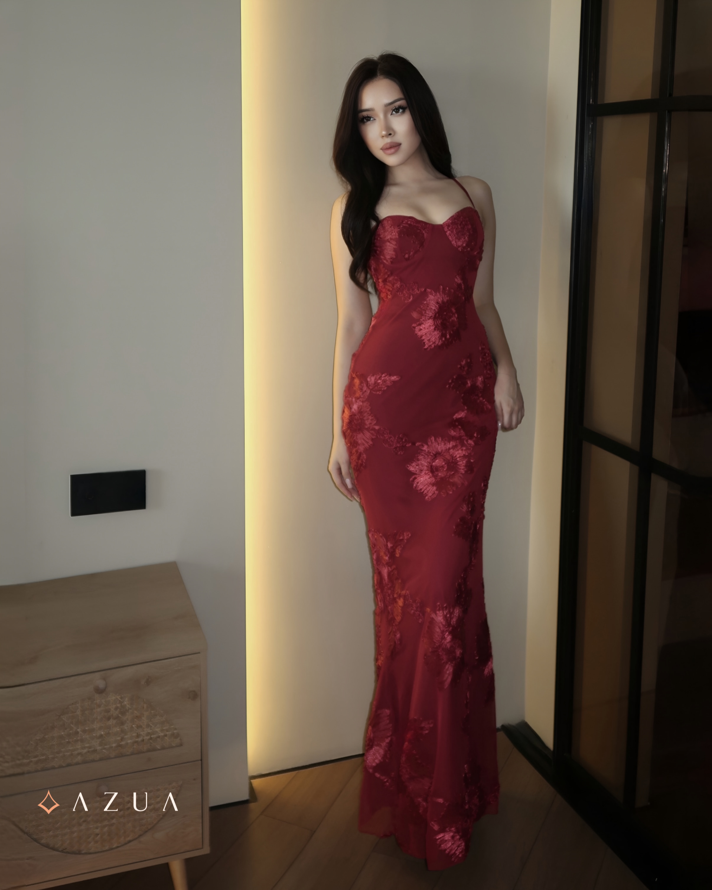 Floral Embroidered Party Gown_img_3