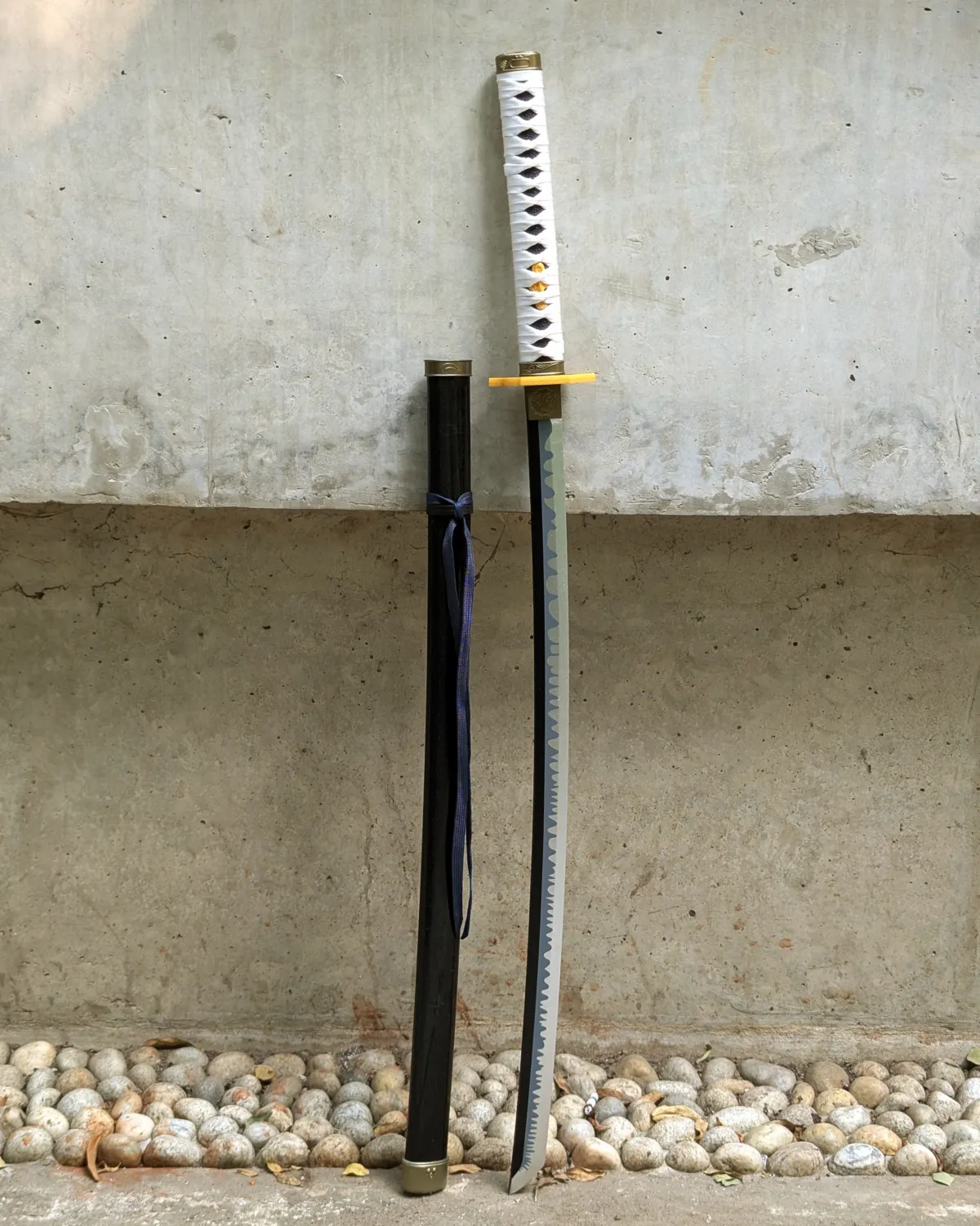 Vergil Yamato Katana (Cosplay Safe Wood) - Image 1