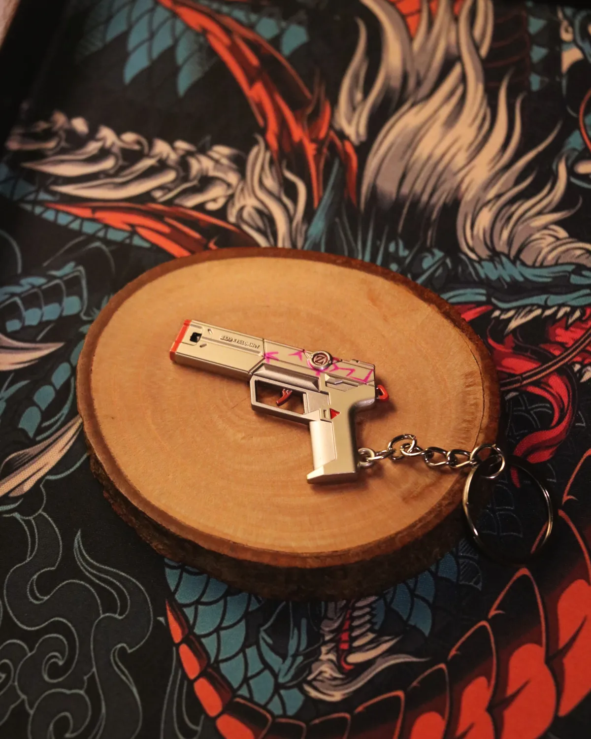 𝗠𝗘𝗧𝗔𝗟 Spectrum Classic Keychain - Image 1