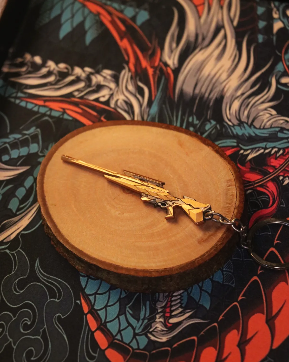 𝗠𝗘𝗧𝗔𝗟 Araxys Golden Operator Keychain - Image 1