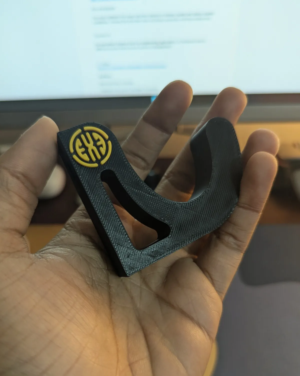 Katana Wall mount - Image 1