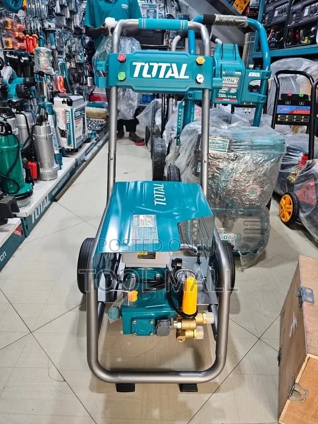 TOTAL TGT11176 High Pressure Washer | 2400W | 100 Bar | 10.0 L/min | Copper Wire Induction Motor | Commercial use | Model: TGT11176_img_1