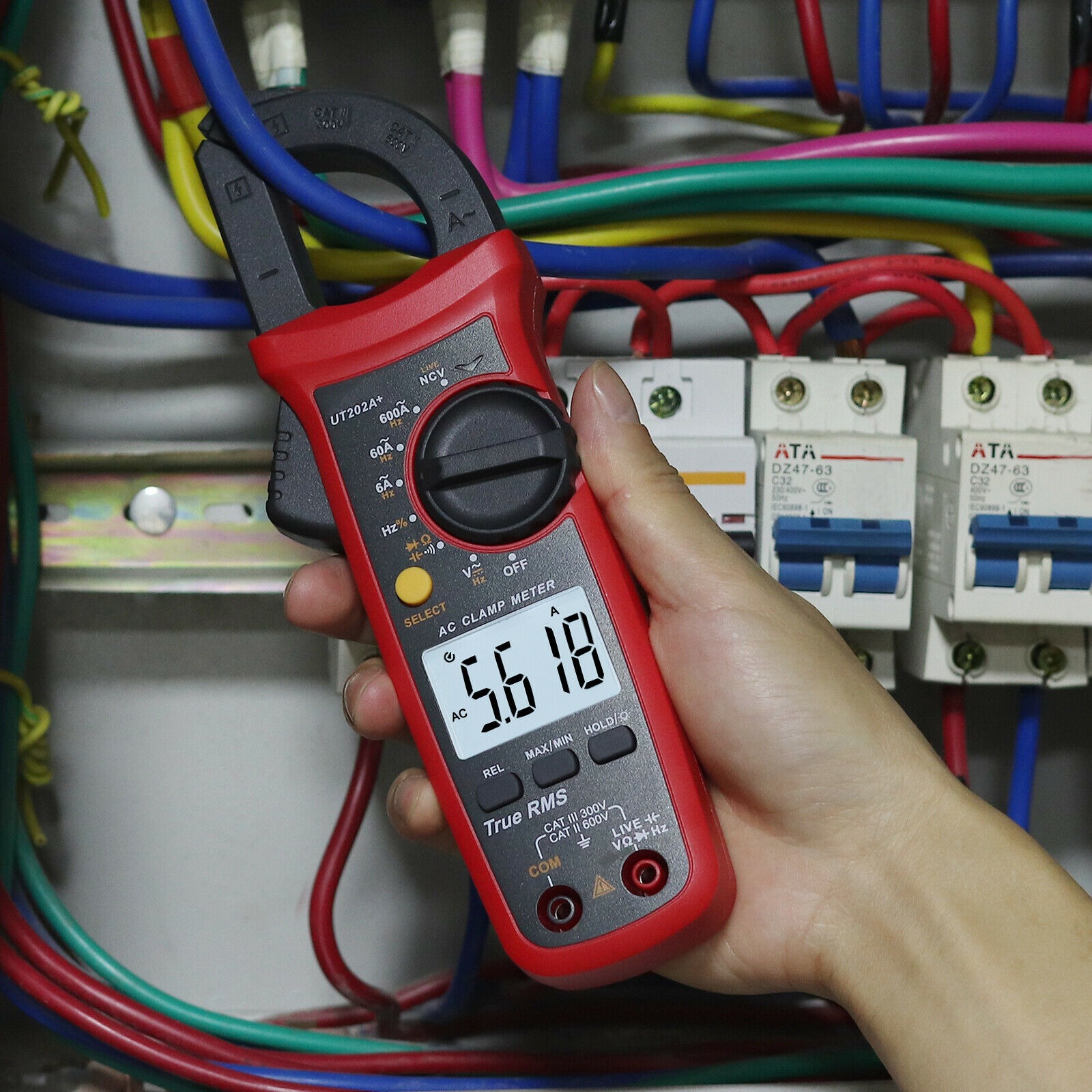 UNI-T UT202A+ Digital Clamp Meter | 600A AC | True RMS | 6000 Counts | 60mF Capacitance | Live Wire Test | NCV | CAT III 300V | Model: UT202A+_img_3