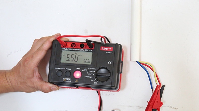 UNI-T UT502A Insulation Resistance Tester | 500V/1000V/2500V Test Voltages | PI & DAR Measurement | Auto Discharge | IEC 61557 Compliant | Model: UT502A_img_2