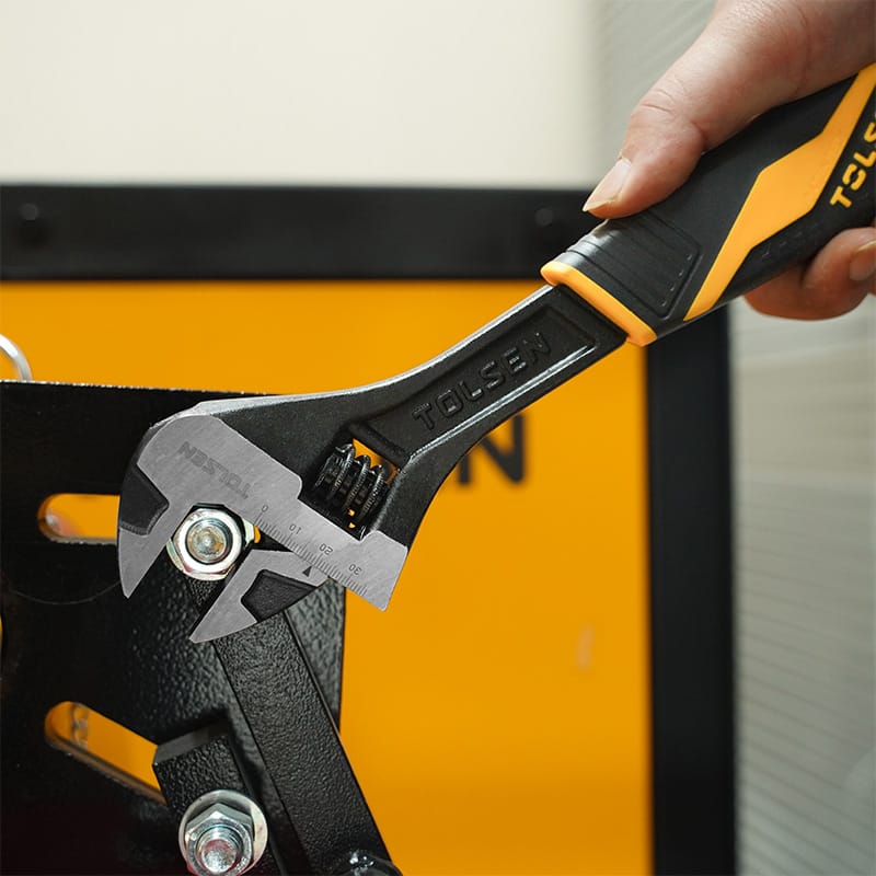 TOLSEN 15309 Adjustable Wrench, 8" (200mm), Industrial Series, Black Finish, Two-Component Handle, Max Opening 24mm; Model: 15309_img_1