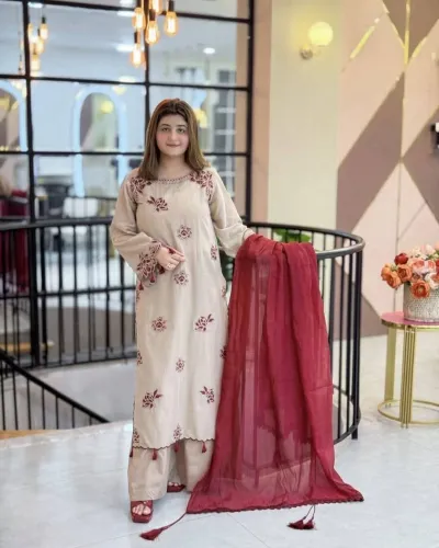 এলিগ্যান্ট  এমব্রয়ডারি থ্রি পিস_img_0