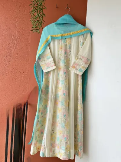 পেশওয়ারাইন_img_4