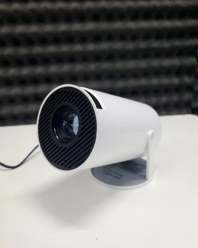 Magcubic HY300 Smart Mini Projector_img_3