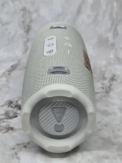 JBL Charge 6 Portable Waterproof Bluetooth Speaker_img_4