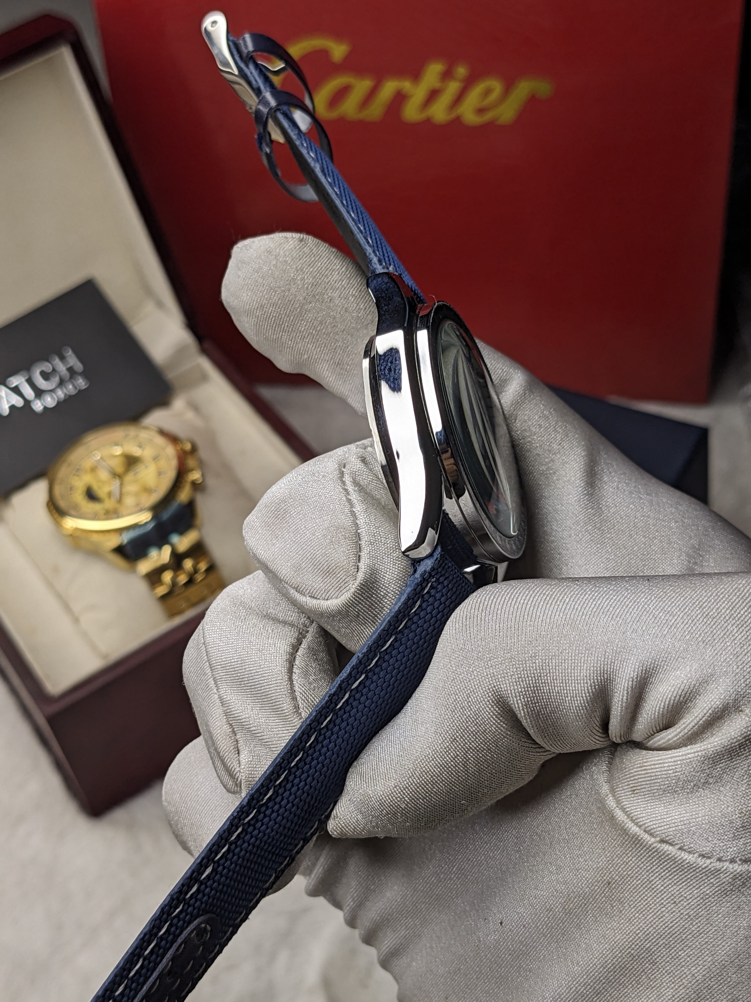Omega Speedmaster Chronograph Strap Watch_img_2