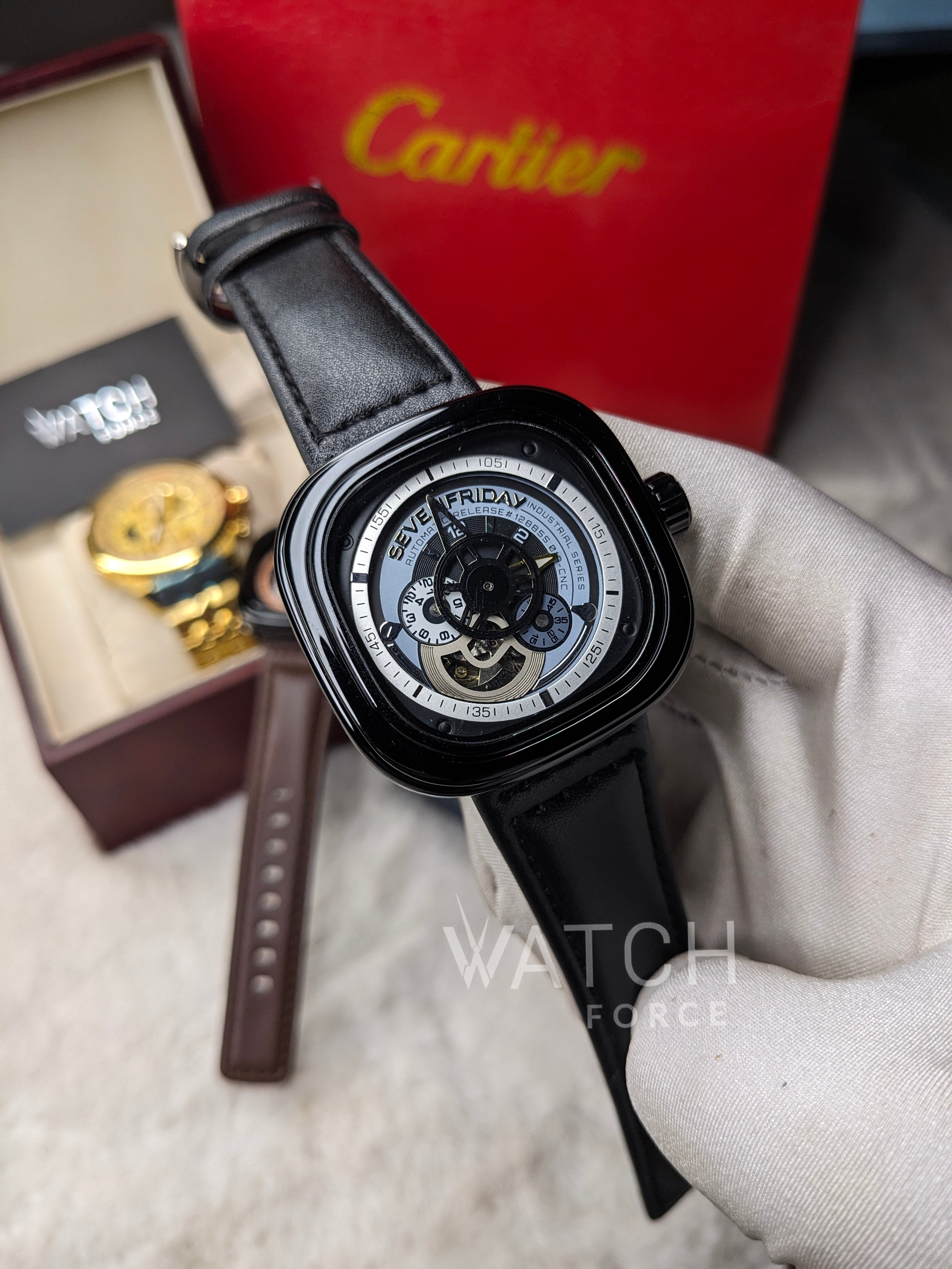 Seven Friday mechanical Watch Black Body thumbnail 2