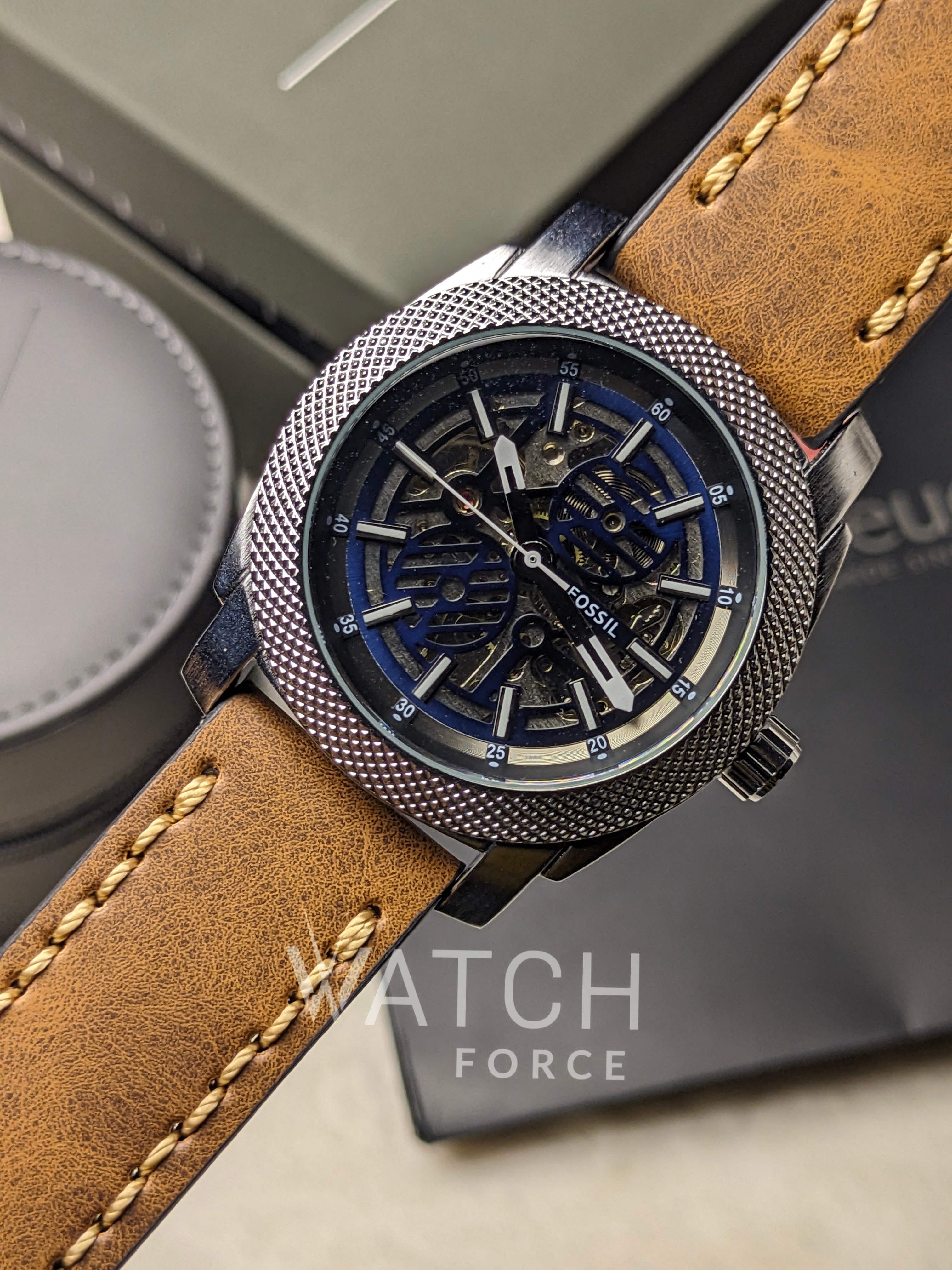 Fossil Skeleton Mechanical Watch_img_1