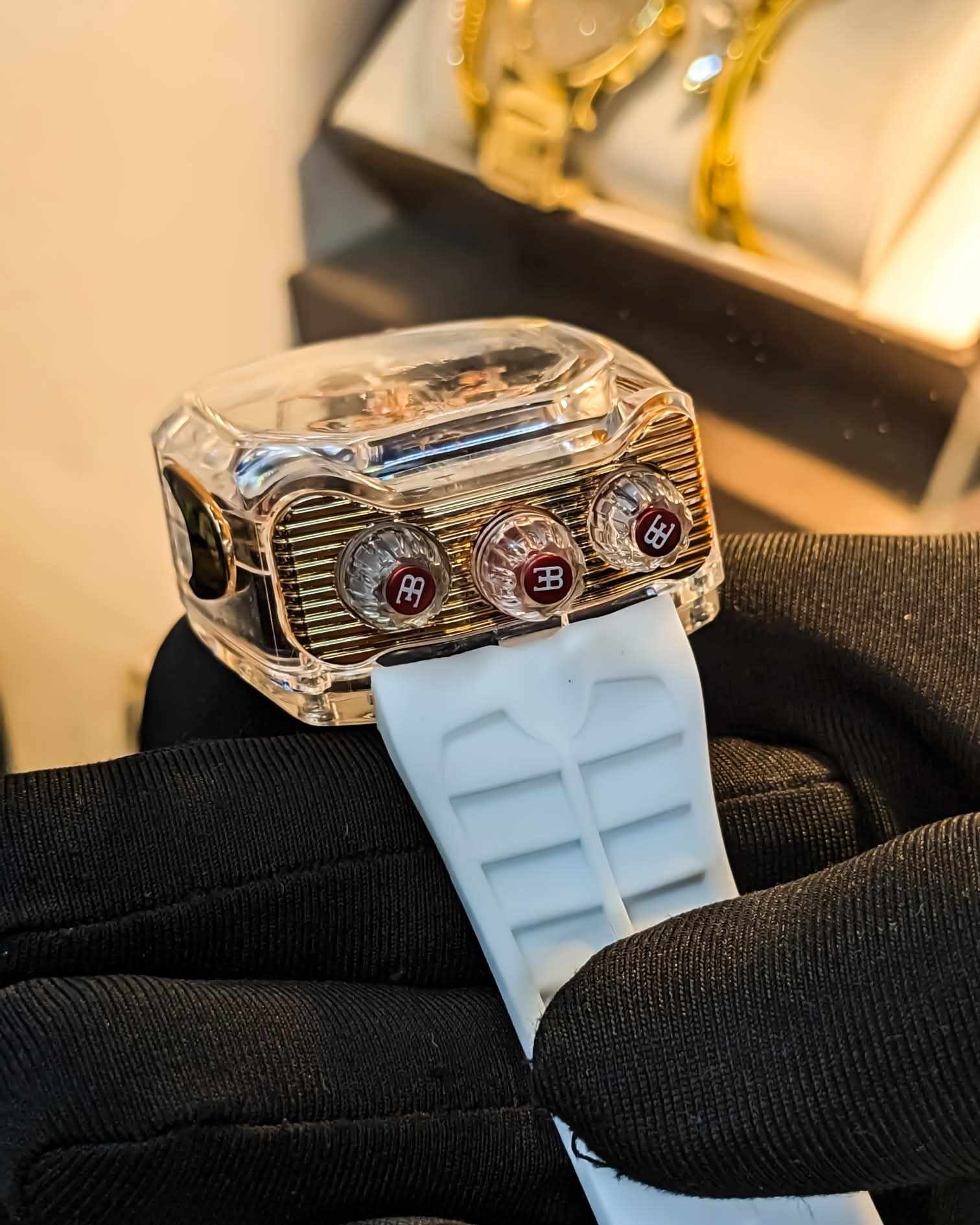 Jacob and Co Bugatti Chiron edition Transparent_img_3