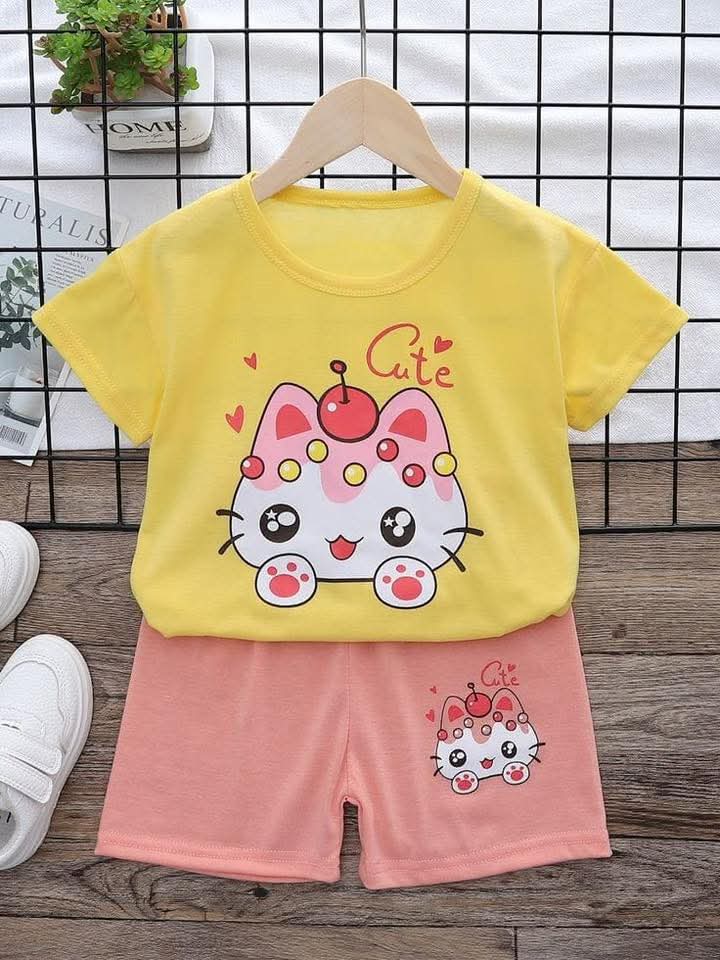 Half sleeve T-shirt and pant