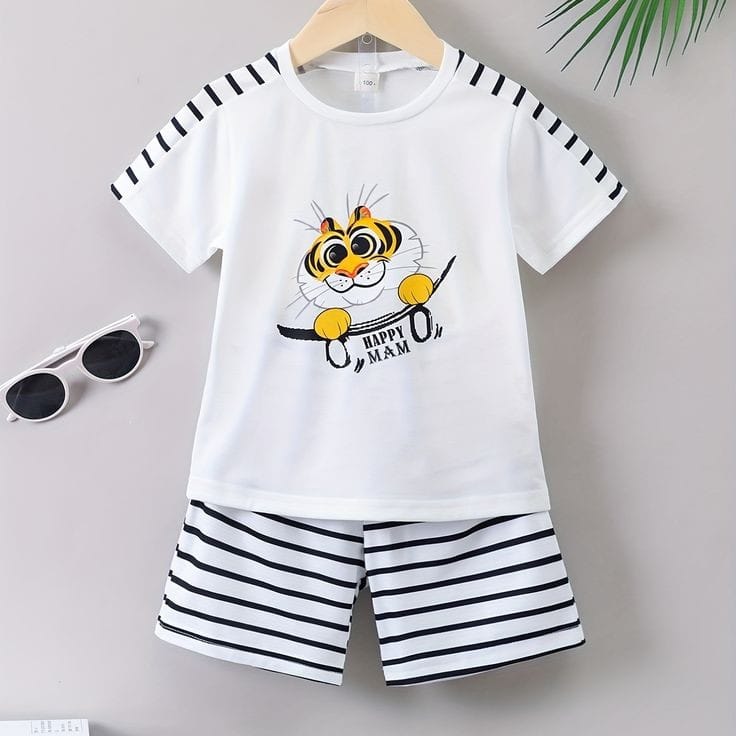 Half sleeve T-shirt and pant
