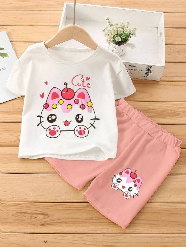 Half sleeve T-shirt and pant