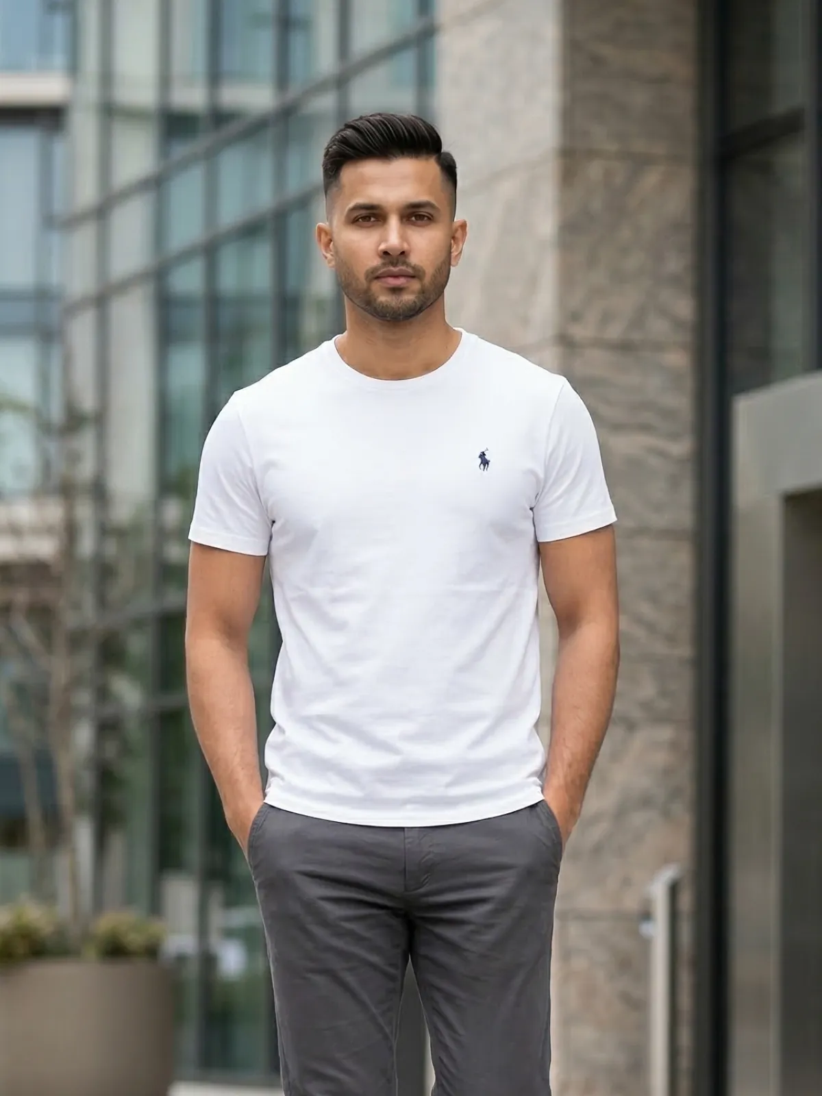 EB01 Classic Fit White RL Embroidery Tshirt