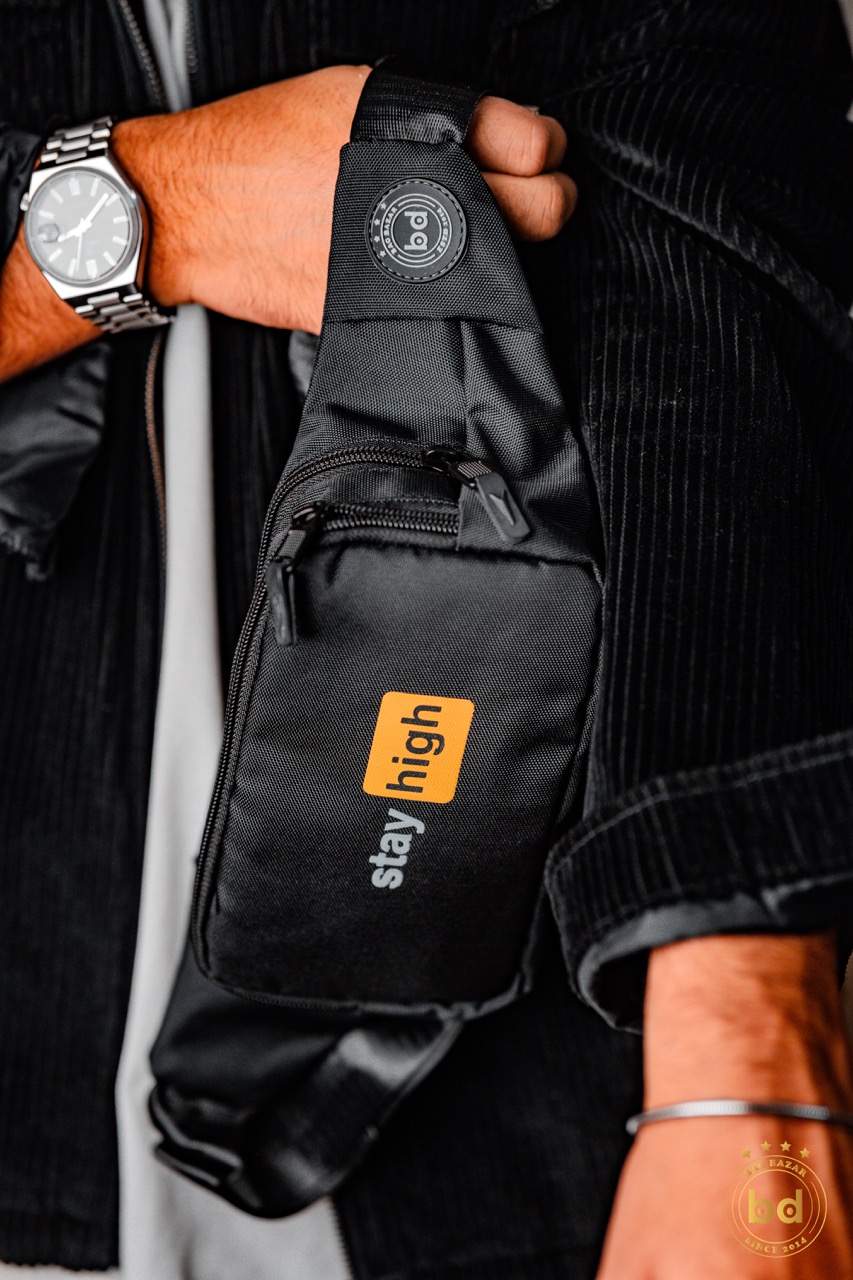 Stay High Fannypack– Bold Statement Design for Modern Thinkers_img_0