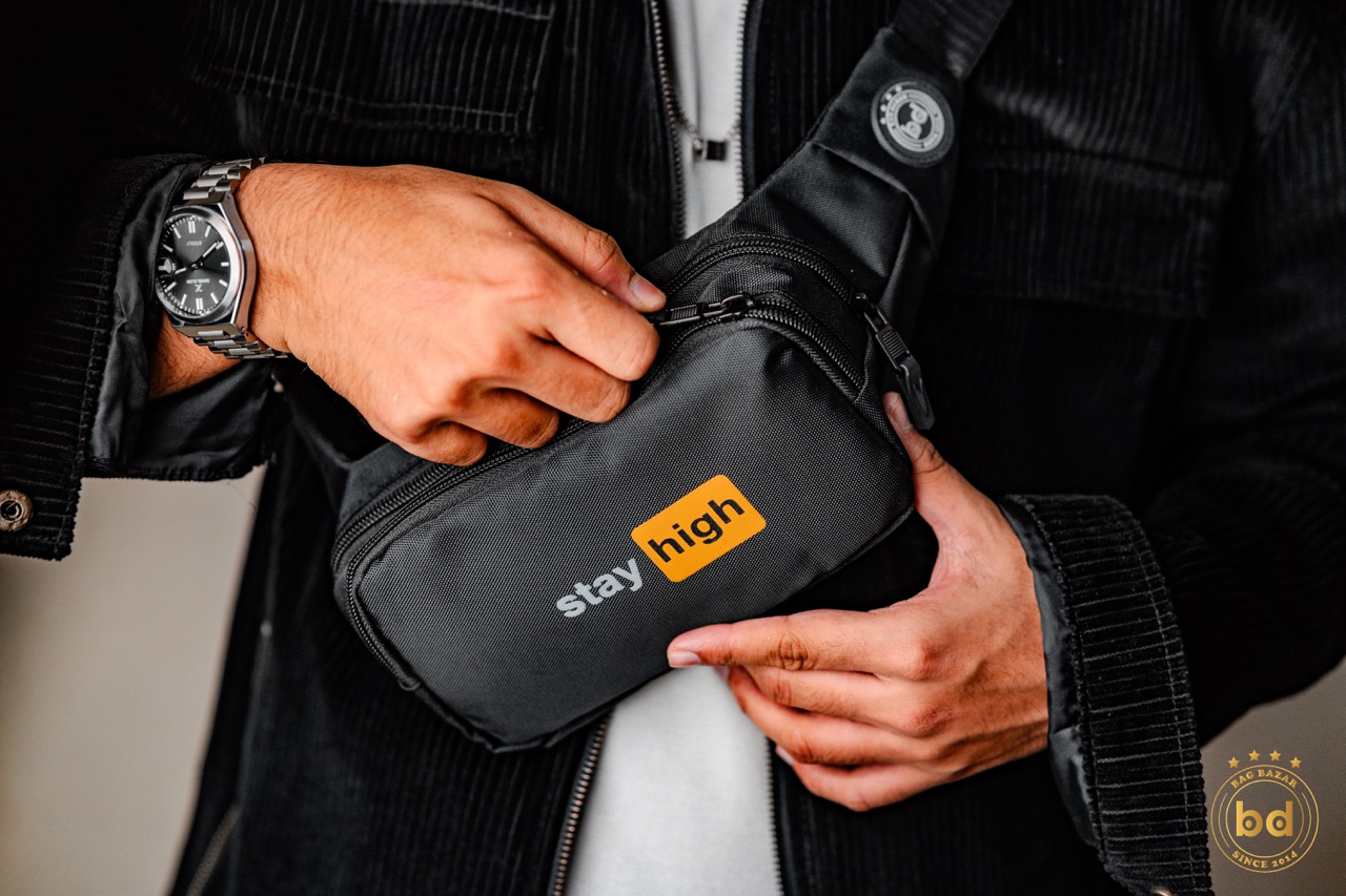 Stay High Fannypack– Bold Statement Design for Modern Thinkers_img_2