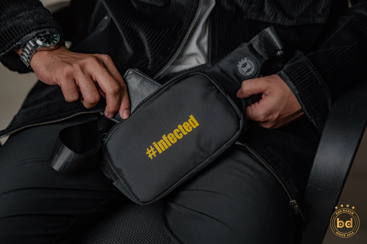 Infected Fannypack (Yellow)_img_0