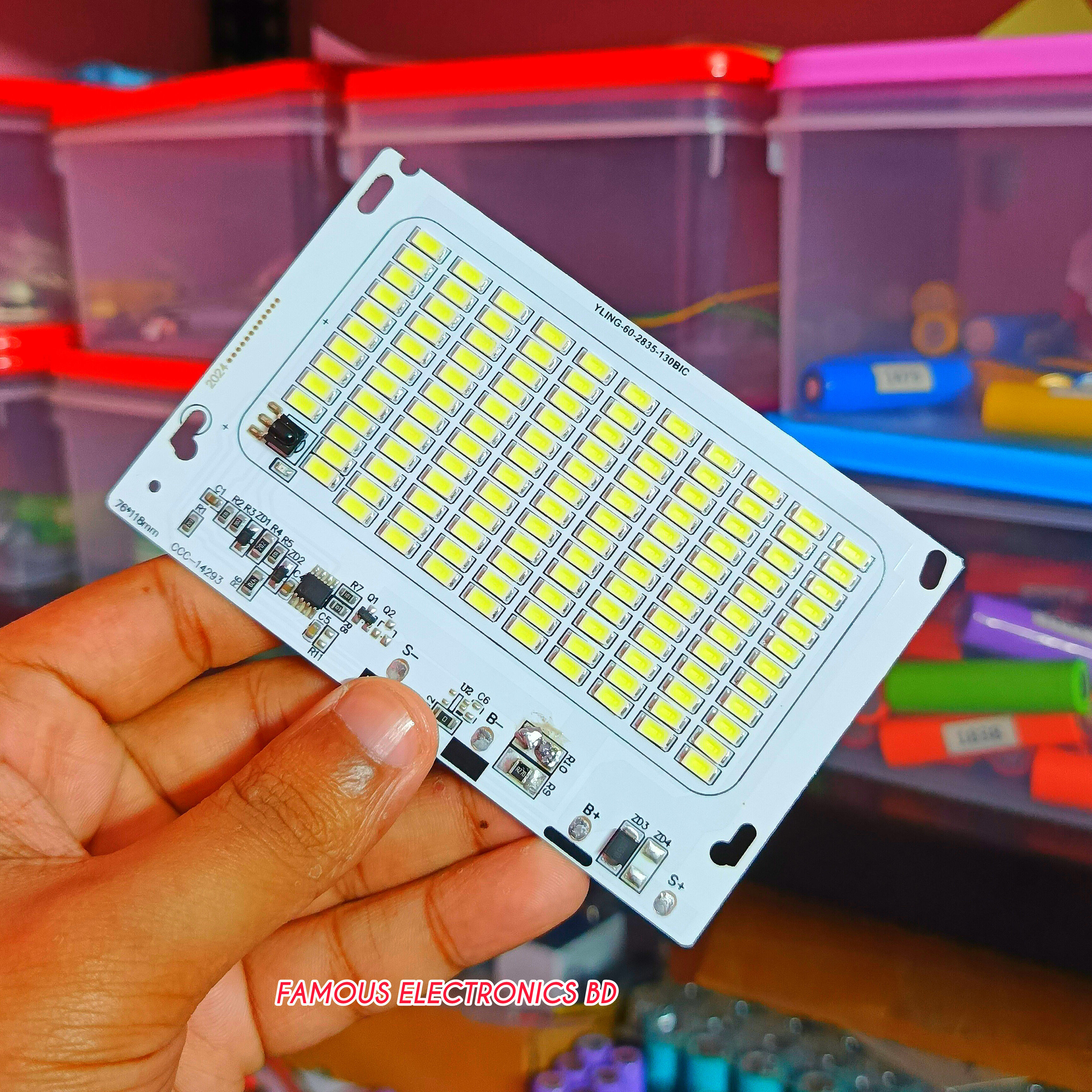 60W 3.7V Solar LED Light With Remote Control Remote LED Light (Battery Not Included)_img_3