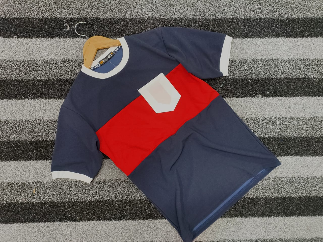 Nevy & Red Contrast Drop-Sholder