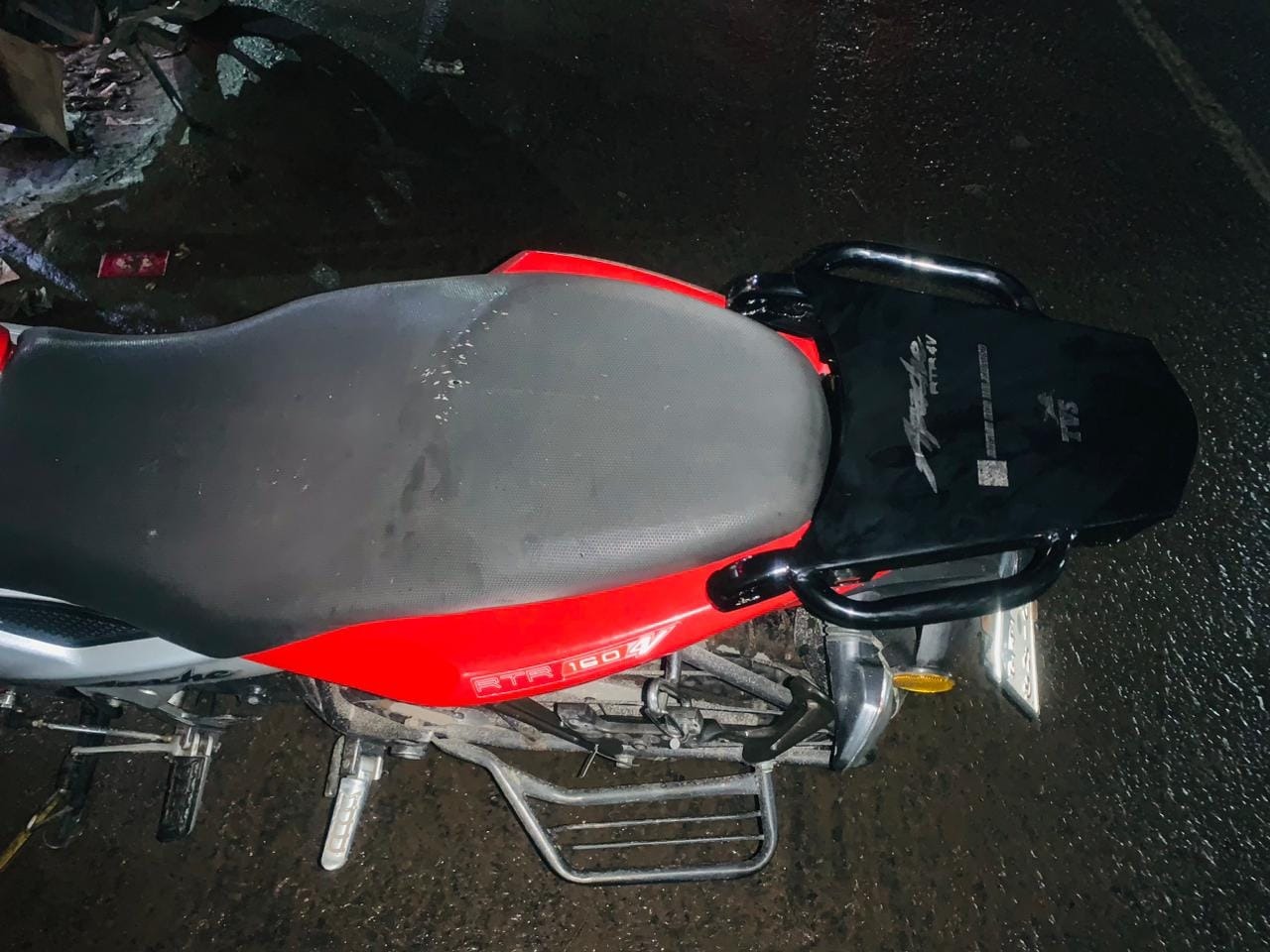 Premium Back Carrier With Handle For Apache RTR 4V & 4V FI ABS_img_6