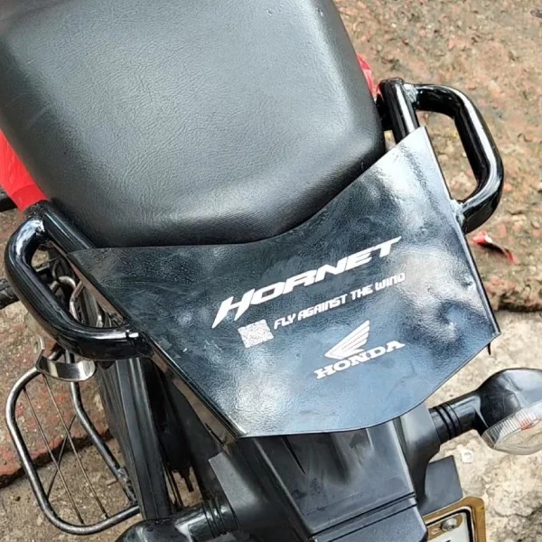 Premium Back Carrier With Handle For Honda Hornet CBS_img_4