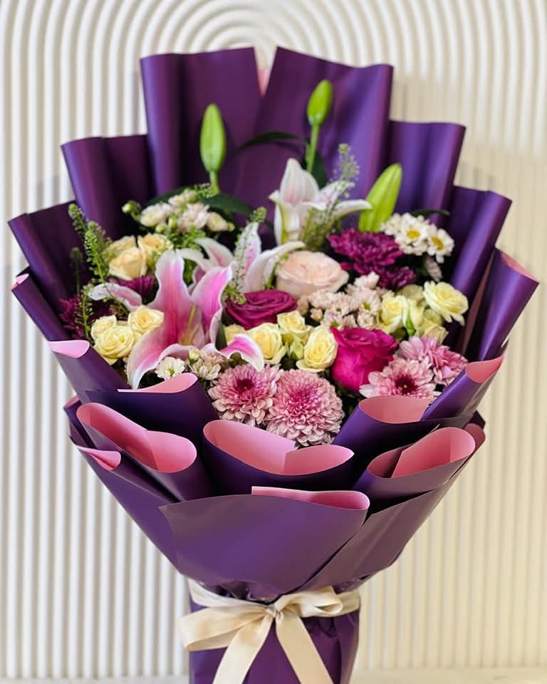 Purple stunning bouquet