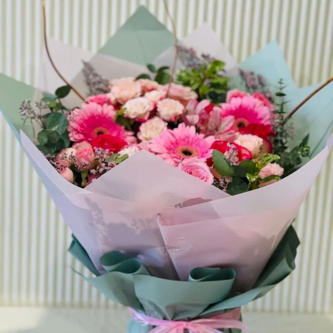 Pink multiple type stunning bouquet